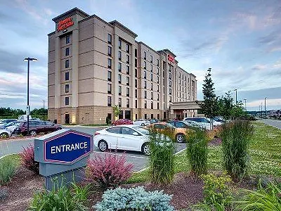 Hampton Inn & Suites By Hilton Dartmouth - Halifax Otel
